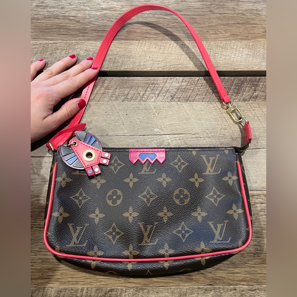 Monogram Totem Pochette Accessories Bag $760